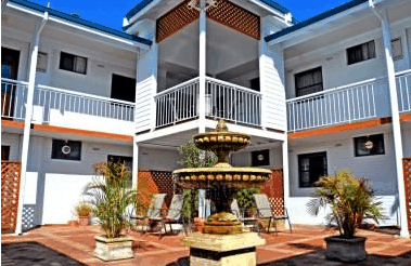 Dolphin Lodge - Accommodation Coffs Harbour 3