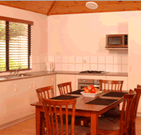 Bushy Lake Chalets - Accommodation Coffs Harbour