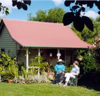 Poppys Cottage BB - Accommodation Coffs Harbour
