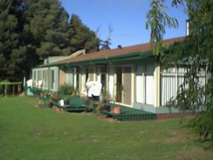 Jenny's Lake Farm B&B - Accommodation Coffs Harbour 0