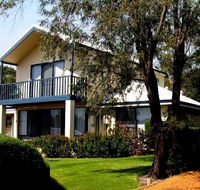 Walpole Bayside Villas - Accommodation Coffs Harbour