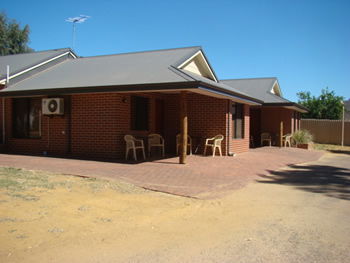 Kalbarri Tudor Holiday Park - Accommodation Coffs Harbour 2