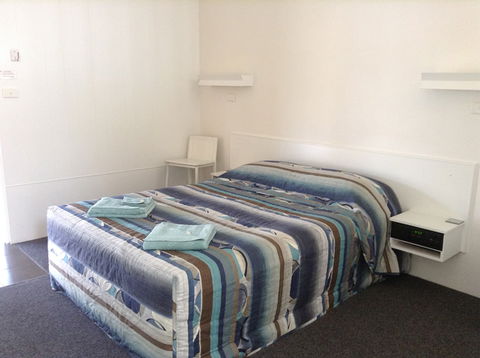 Coffs Shearwater Motel - Accommodation Coffs Harbour 1