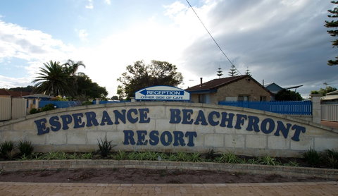 Esperance Beachfront Resort - Accommodation Coffs Harbour 3