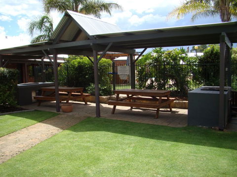 Dunsborough Central Motel - Accommodation Coffs Harbour 1