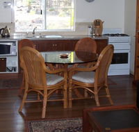 Jarrah Glen Cabins - Accommodation Coffs Harbour