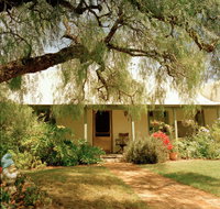 Rock of Ages Cottage Bed and Breakfast - Accommodation Coffs Harbour
