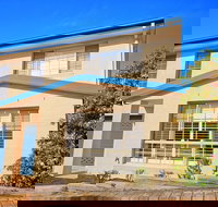 Aqua Shores - Accommodation Coffs Harbour