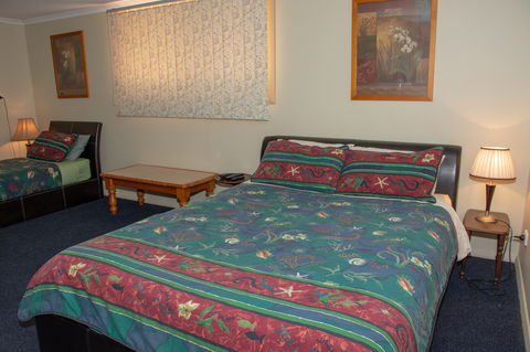 Chrissie's Dongara - Accommodation Coffs Harbour 2