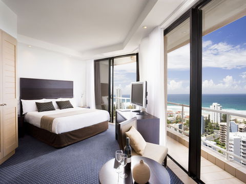 Crowne Plaza Surfers Paradise - Accommodation Coffs Harbour 1