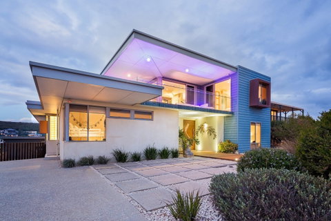 Fragrant Harbour - Accommodation Coffs Harbour 0