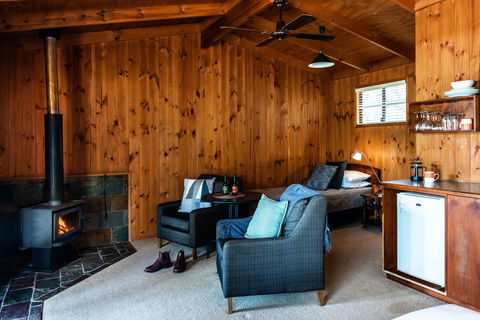 Granite Belt Retreat - Accommodation Coffs Harbour 2