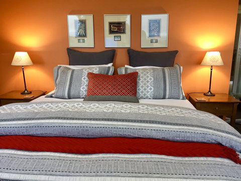 Llarrinda Bed & Breakfast - Accommodation Coffs Harbour 1