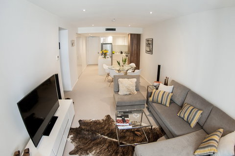 Manhattan - Canberra Executive Apartments - Accommodation Coffs Harbour 0