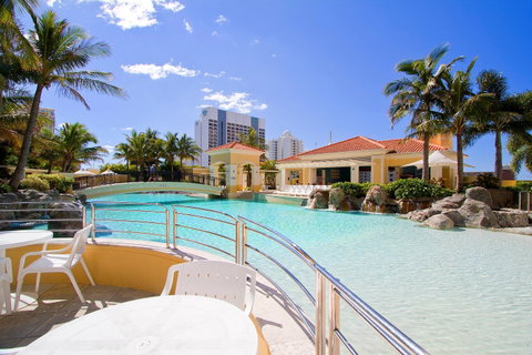 Mantra Towers Of Chevron - Accommodation Coffs Harbour 1
