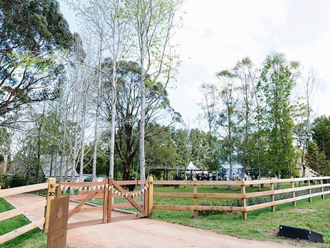 Maple Lodge - Accommodation Coffs Harbour 1