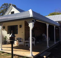 Melaleuca Cottage - Accommodation Coffs Harbour