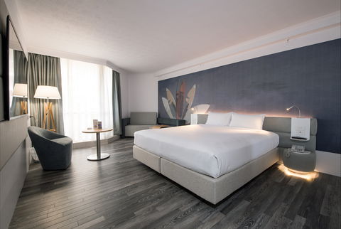 Novotel Surfers Paradise - Accommodation Coffs Harbour 2
