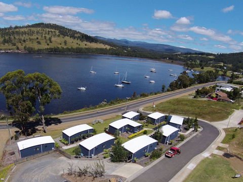 Port Huon Cottages - Accommodation Coffs Harbour 0