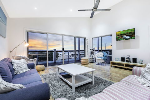 Sceale Bay Seaview Escape - Accommodation Coffs Harbour 2