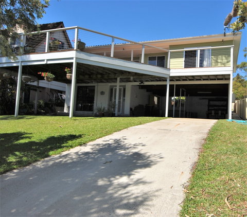 Sea Dreamer Cottage In Waldegrave - Accommodation Coffs Harbour 1