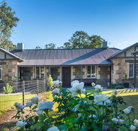 Stoneleigh Cottage Bed and Breakfast - Accommodation Coffs Harbour