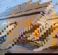 The Old Mechanics - Accommodation Coffs Harbour