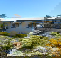 At the Beach - Accommodation Coffs Harbour