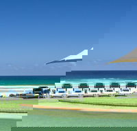 Breakers North - Absolute Beach Front Holiday Apartments - Accommodation Coffs Harbour