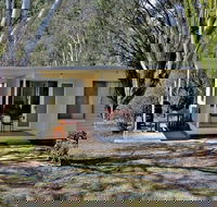 Capertee Cottage - Accommodation Coffs Harbour