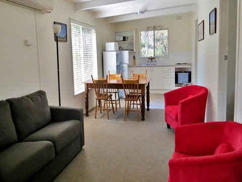 Capertee Cottage - Accommodation Coffs Harbour 1
