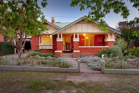 Central Crisp - Accommodation Coffs Harbour 0