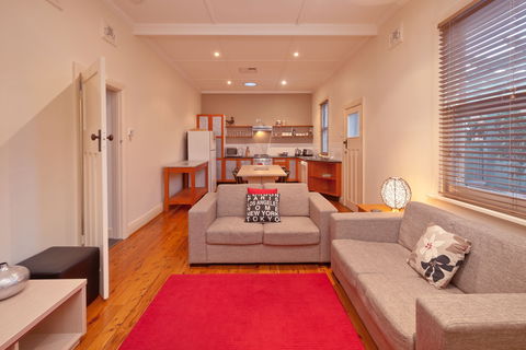 Central Crisp - Accommodation Coffs Harbour 1