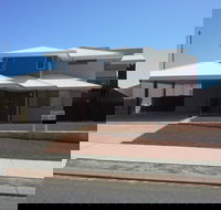 Cozzys Condo Luxury Beach House - Accommodation Coffs Harbour