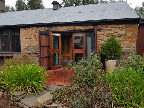 Cypress Studio - Mintaro - Accommodation Coffs Harbour 0