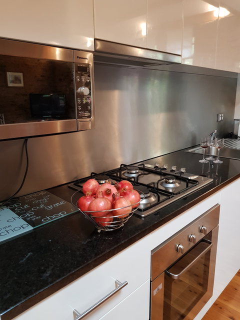 Cypress Studio - Mintaro - Accommodation Coffs Harbour 2