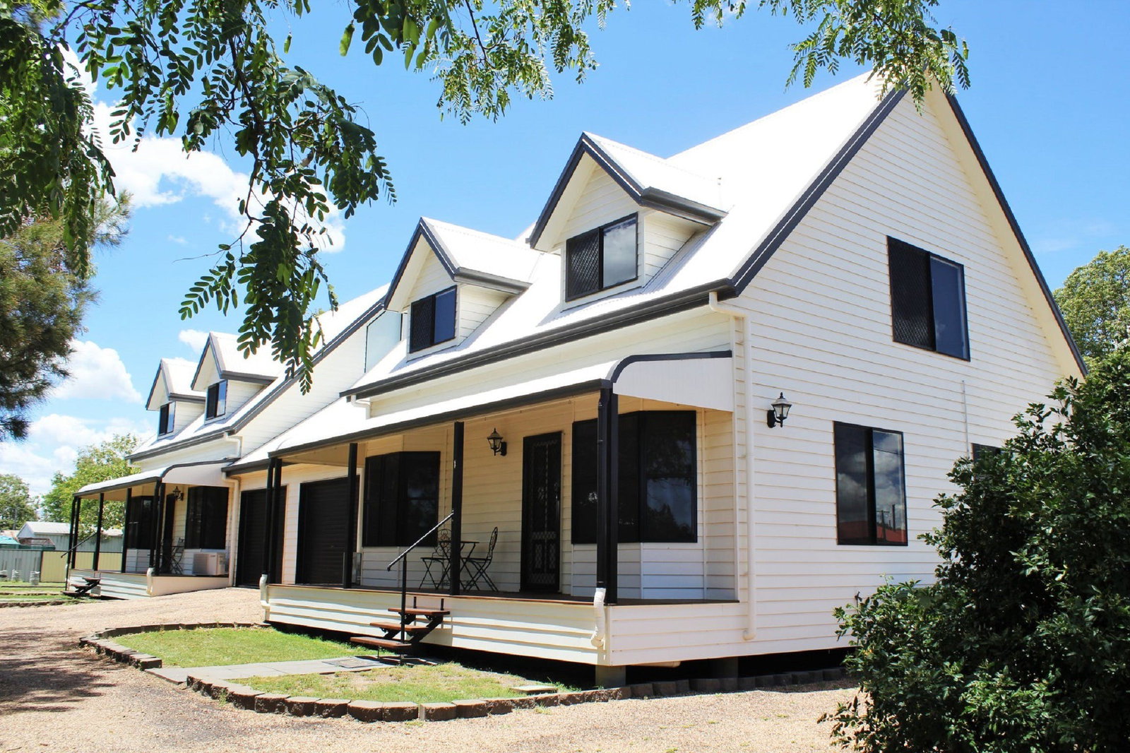 Dalby QLD Accommodation Coffs Harbour