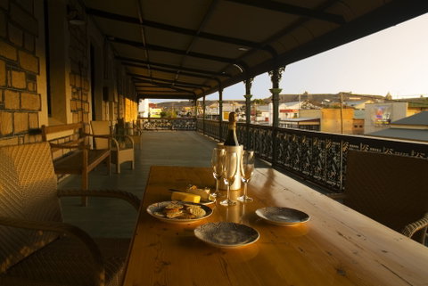 Imperial Fine Accommodation - Accommodation Coffs Harbour 2