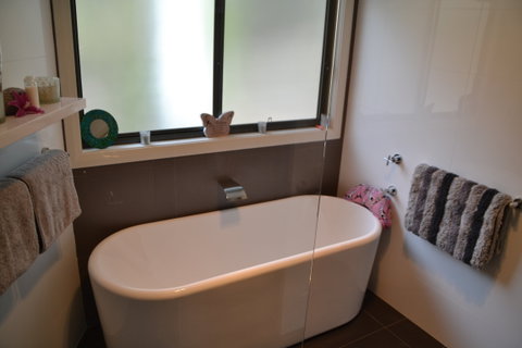 Lazy Days Bed And Breakfast - Accommodation Coffs Harbour 2