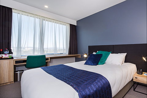 Mantra MacArthur Hotel - Accommodation Coffs Harbour 1