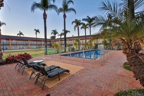 Mildura Inlander Resort - Accommodation Coffs Harbour 1