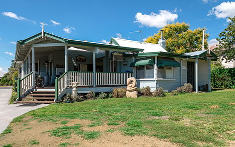 Pitstop Lodge B & B - Accommodation Coffs Harbour 2