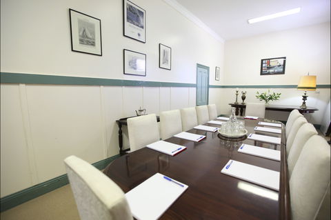 Point Lonsdale Guest House - Accommodation Coffs Harbour 1