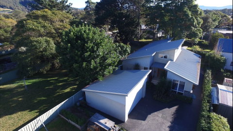 Renown House - Accommodation Coffs Harbour 0
