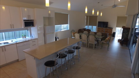 Renown House - Accommodation Coffs Harbour 2