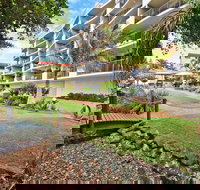 Sails Resort on Golden Beach - Accommodation Coffs Harbour