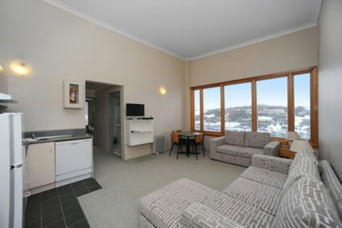 Smiggins Chalet Apartments - Accommodation Coffs Harbour 2