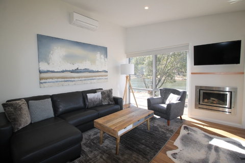 Stillwater B - Accommodation Coffs Harbour 0
