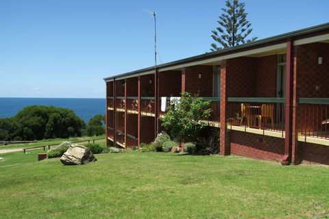 Tathra Hotel - Motel - Accommodation Coffs Harbour 0