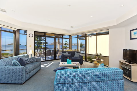 63 Franklin Parade - Accommodation Coffs Harbour 2